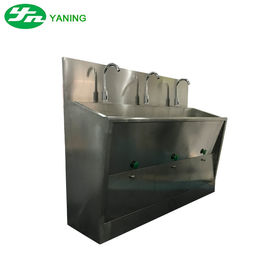 Phòng OT 3 Trạm Chậu rửa tay cho nhiều người với vòi cảm ứng và cảm ứng đầu gối